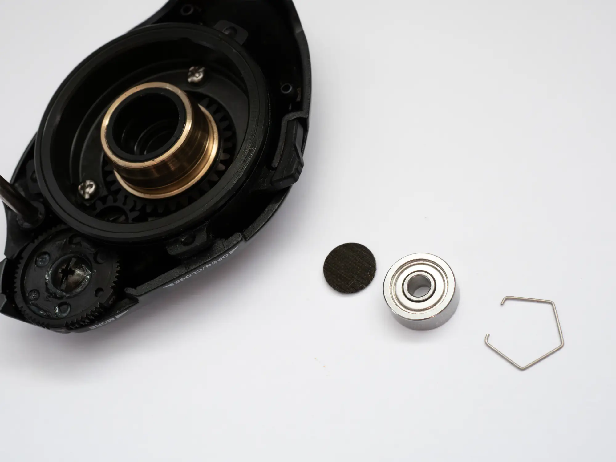 Étape 2 — Roulements de bobine – 17 CURADO K 201