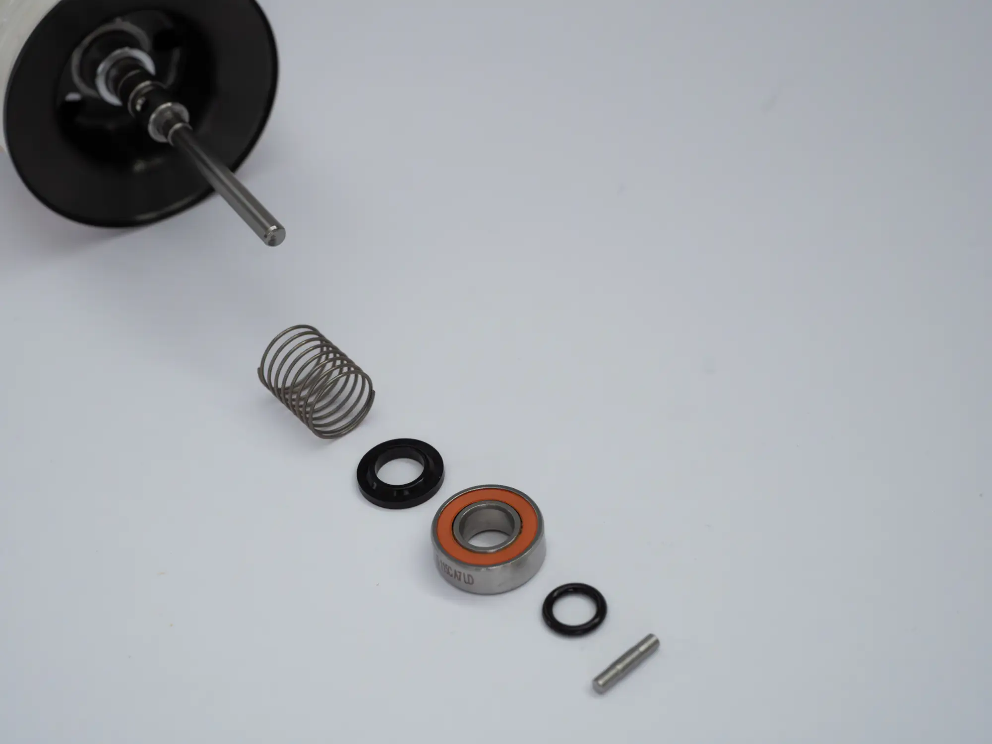 Étape 5 — Roulements de bobine – 20 METANIUM HG L