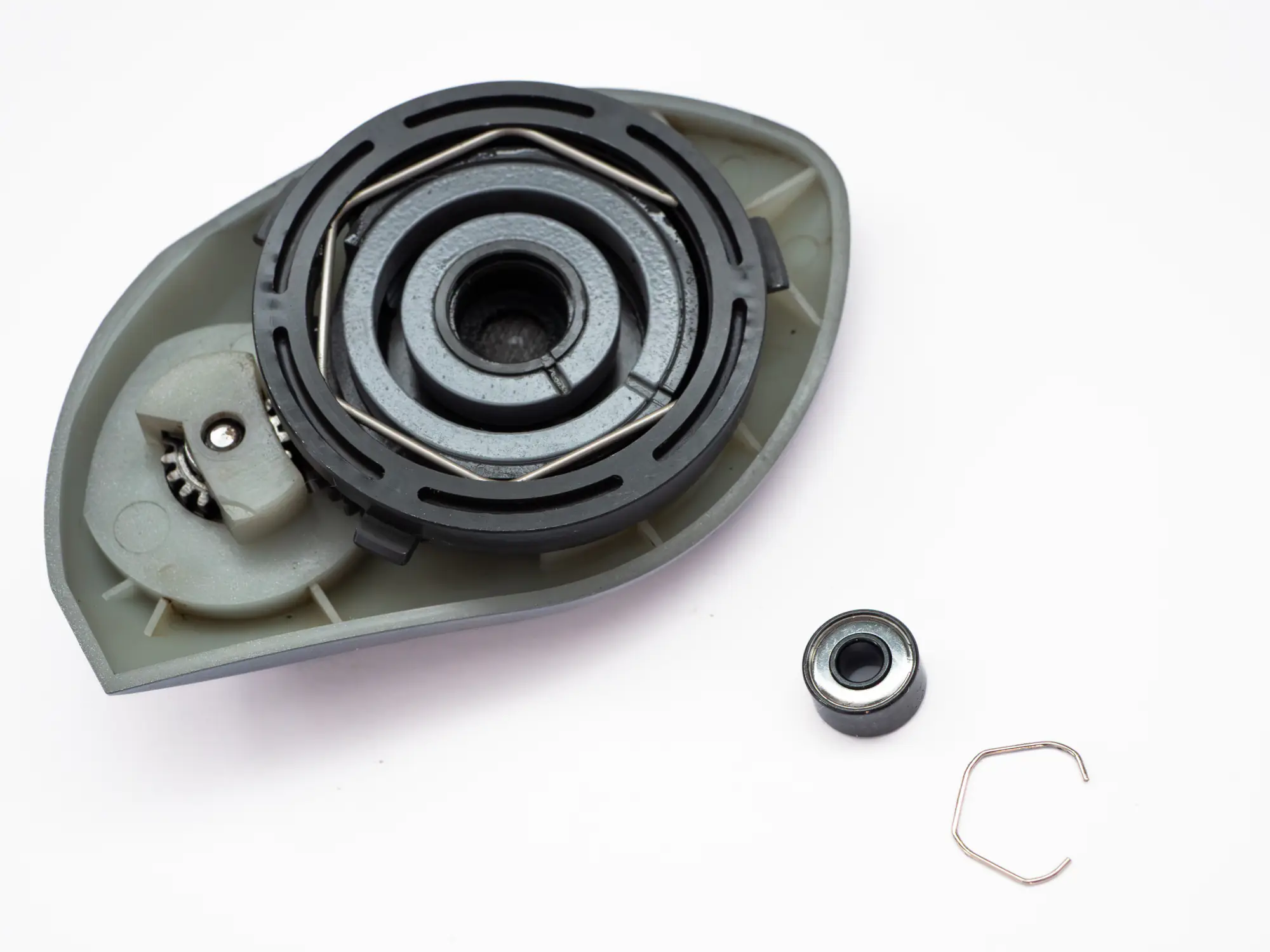 Étape 2 — Roulements de bobine – 06 TD ZILLION 100 HLA