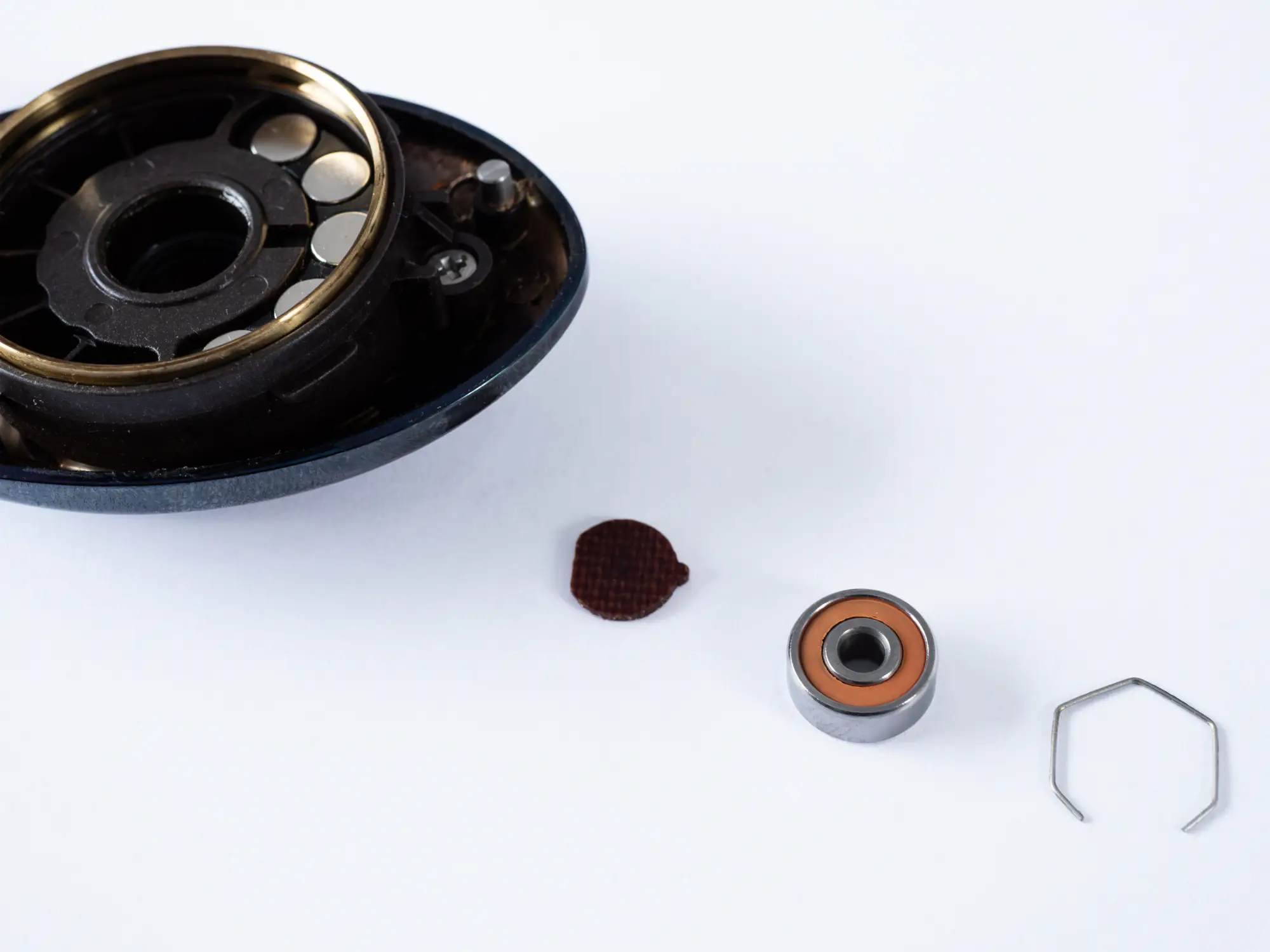 Étape 3 — Roulements de bobine – REVO3 BEAST