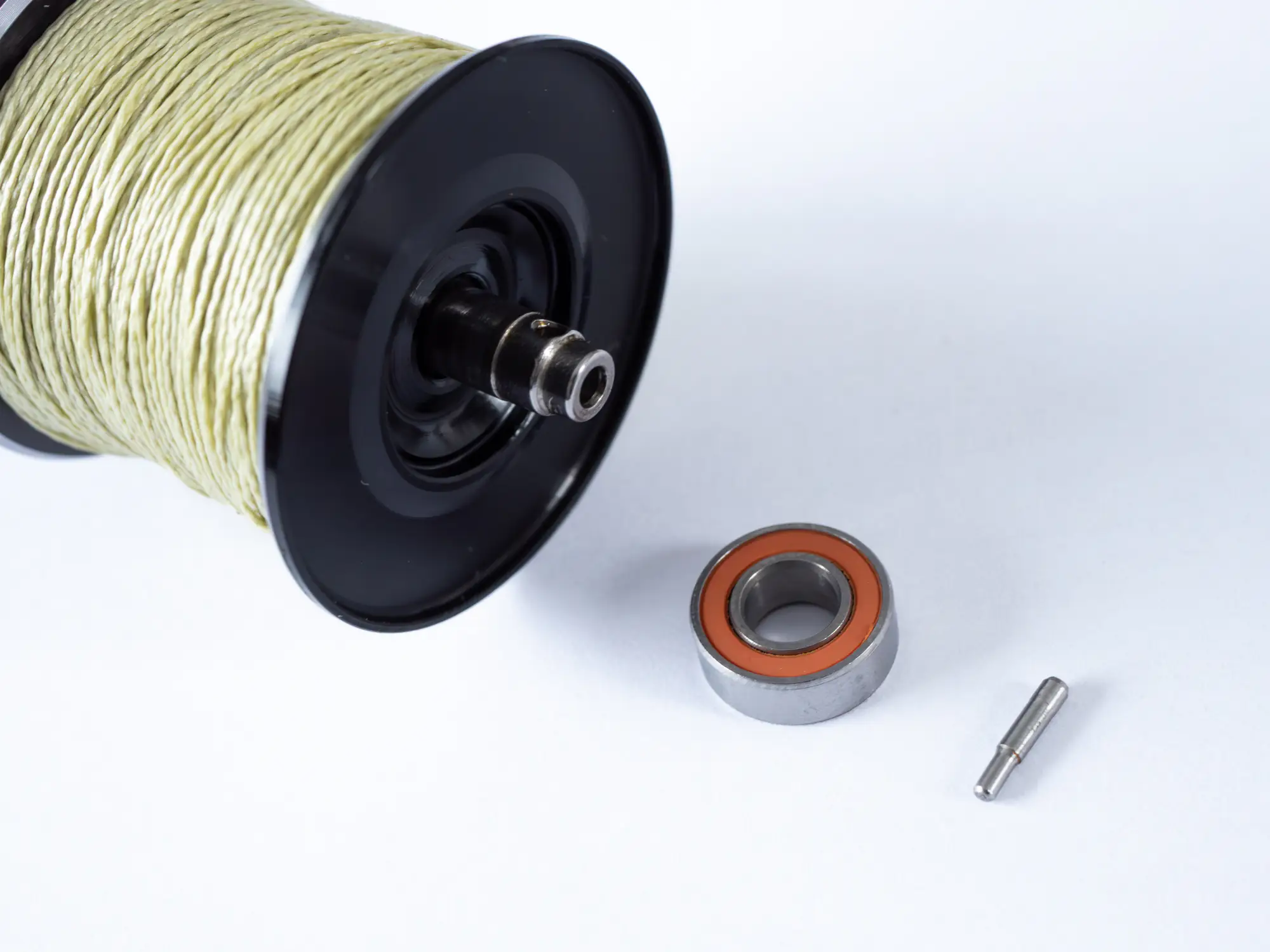 Étape 7 — Roulements de bobine – REVO3 BEAST