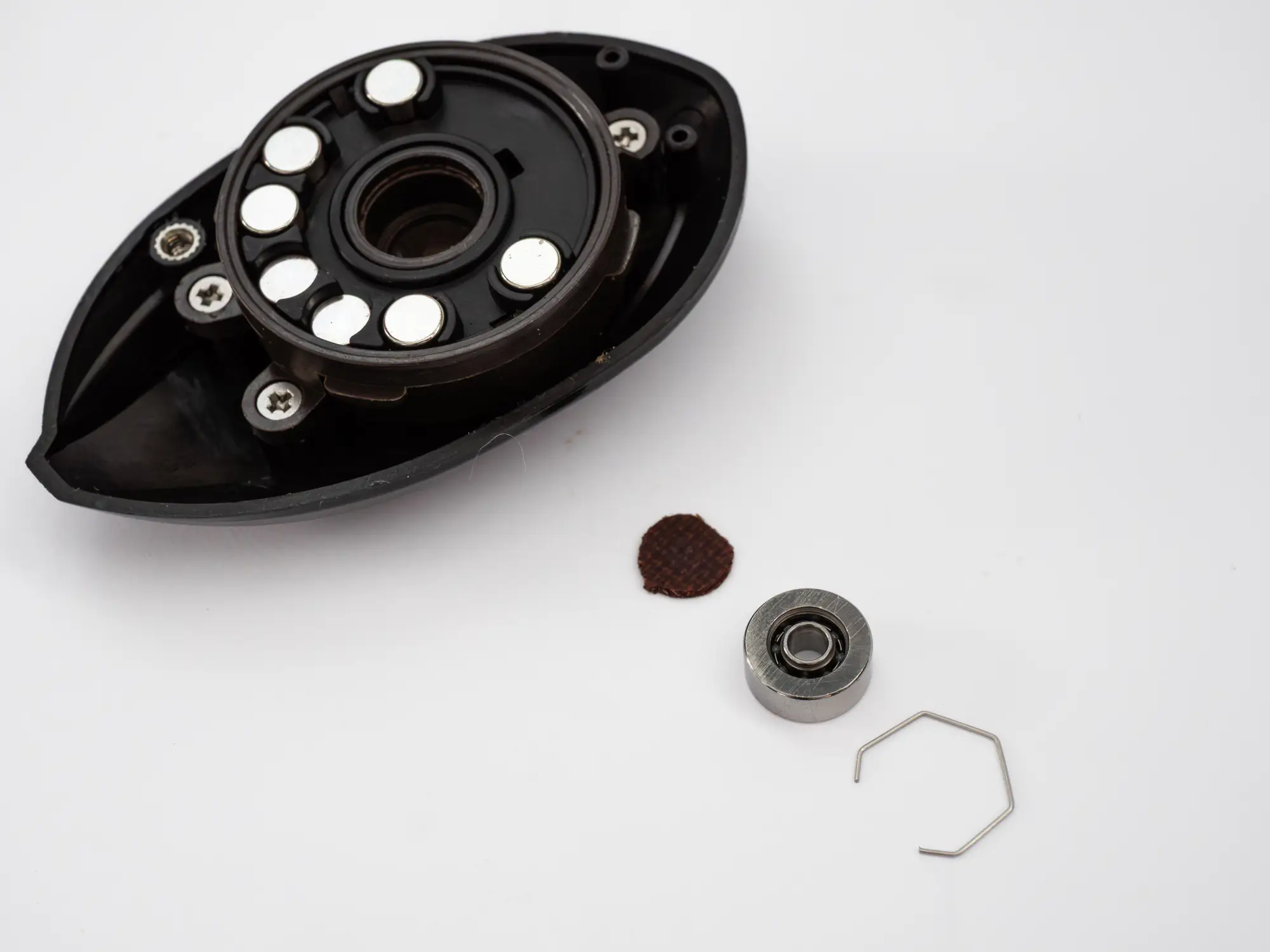 Étape 2 — Roulements de bobine – REVO LTZ AE74 RACING
