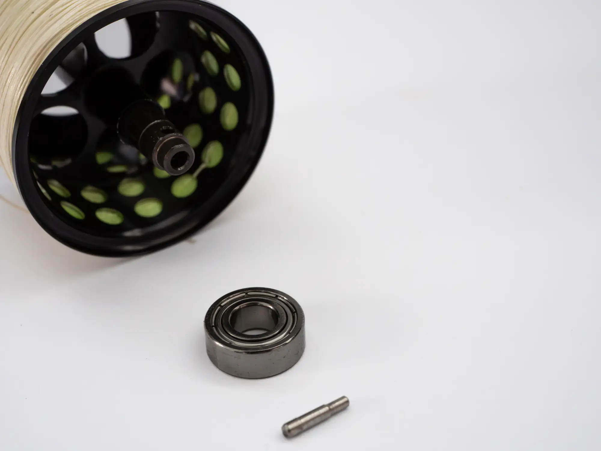 Étape 3 — Roulements de bobine – REVO LTZ AE74 RACING