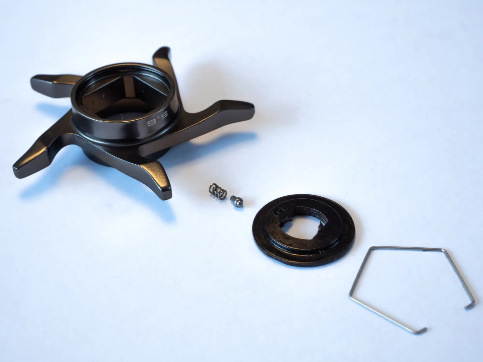 Étape 3 — Carbontex – 16 ANTARES DC L