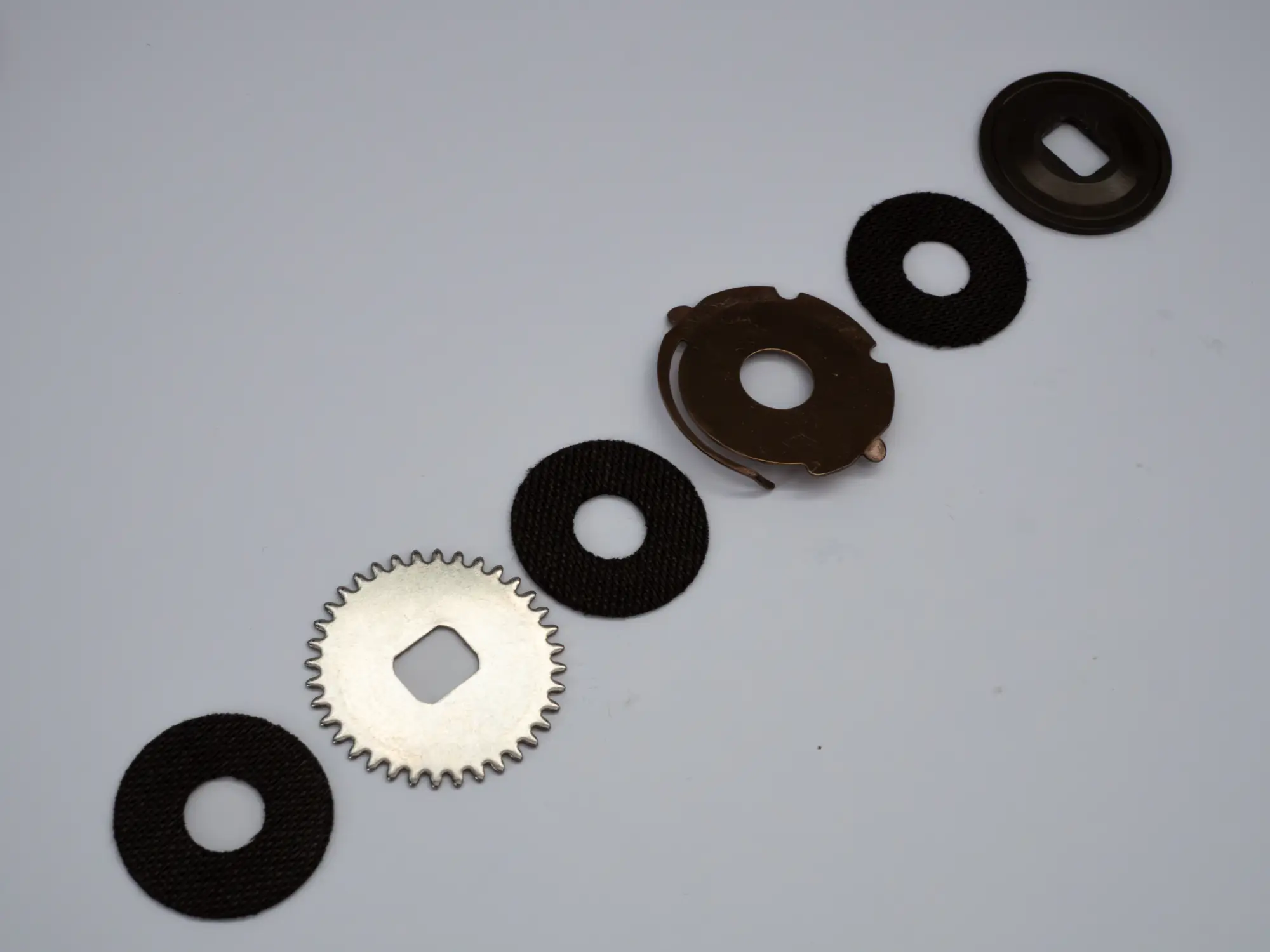 Étape 4 — Carbontex – 16 REVO ALC BF7 L