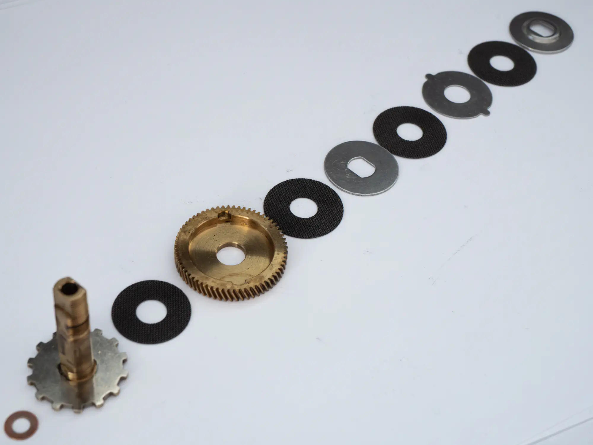 Étape 5 — Carbontex – AMBASSADEUR C4 5600