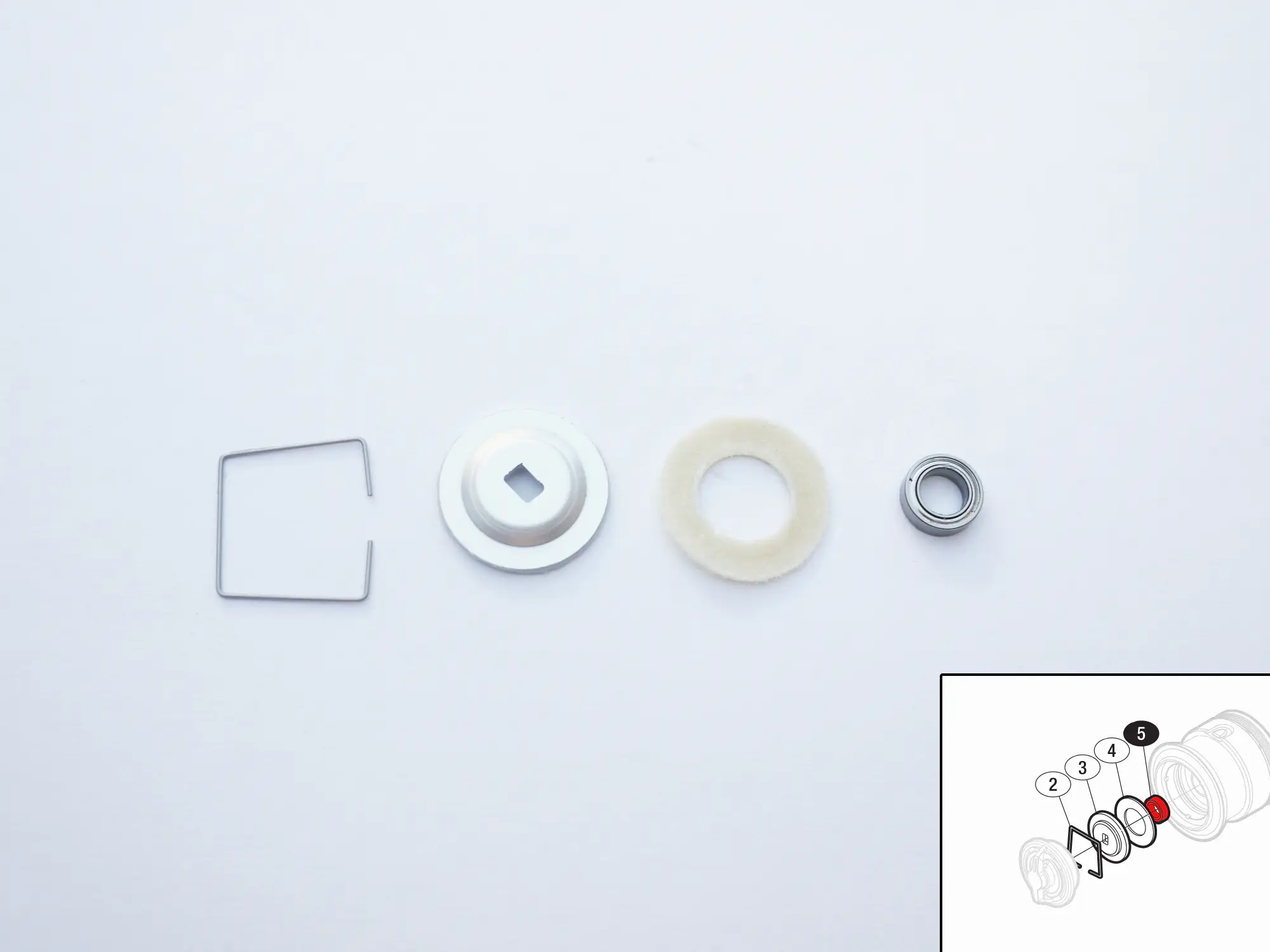 Étape 5 — Démontage – 12 CARDIFF C2000 HGS