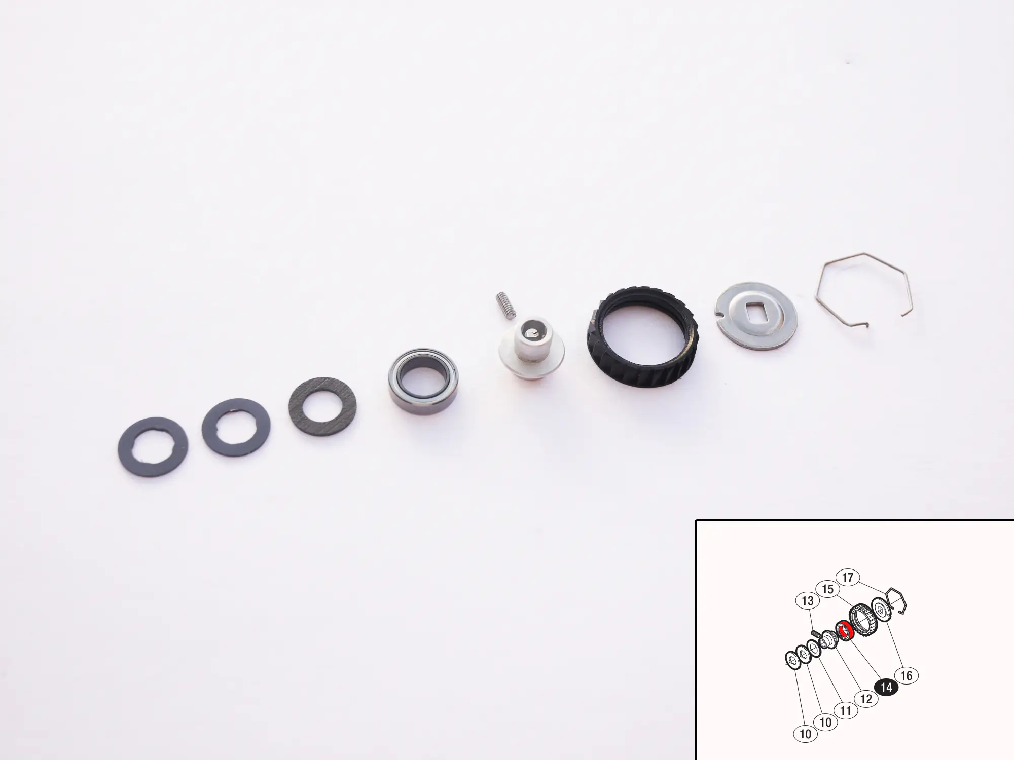 Étape 6 — Démontage – 12 CARDIFF C2000 HGS