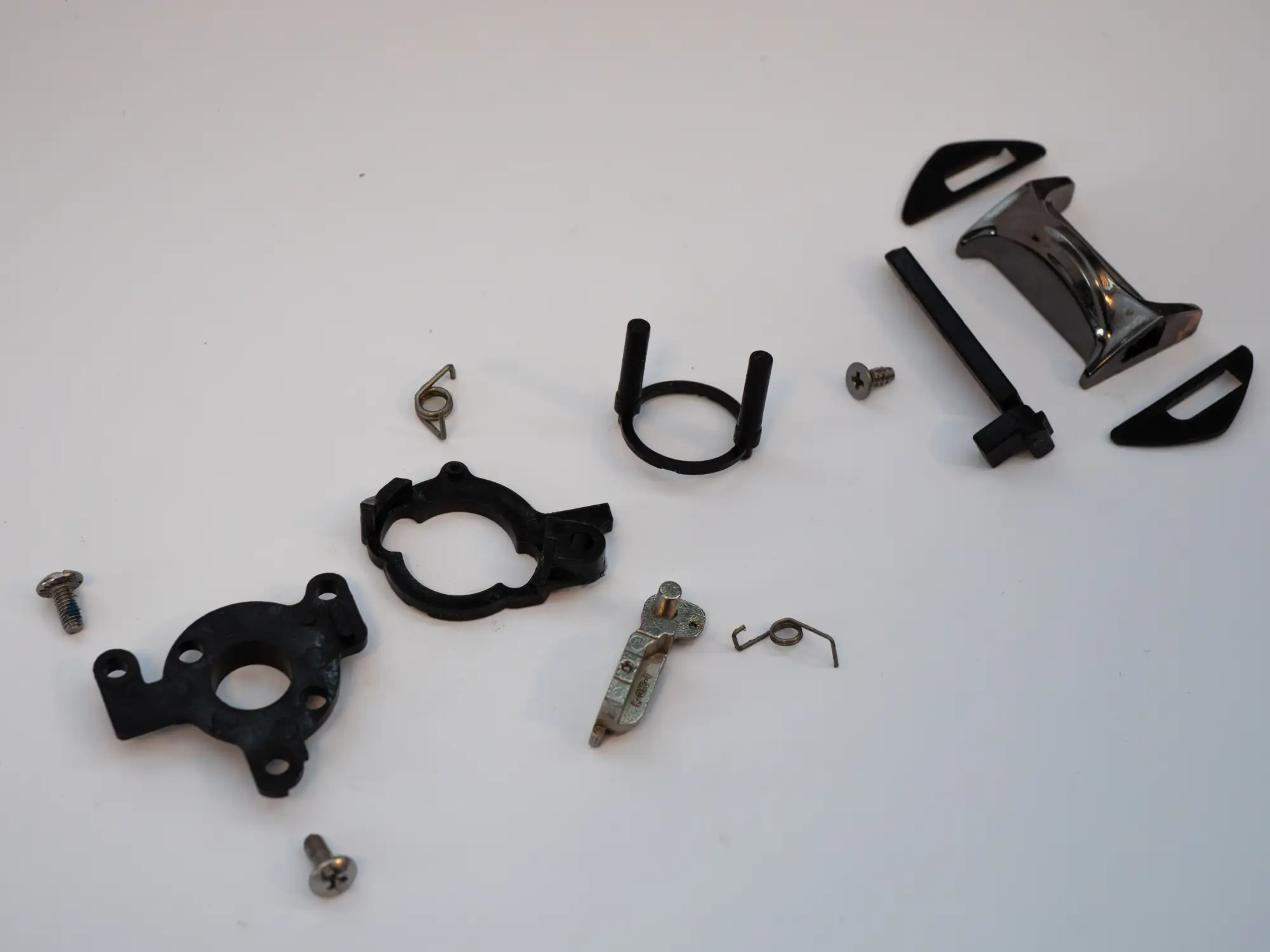 Étape 13 — Démontage – PRO Z TLP1HZL