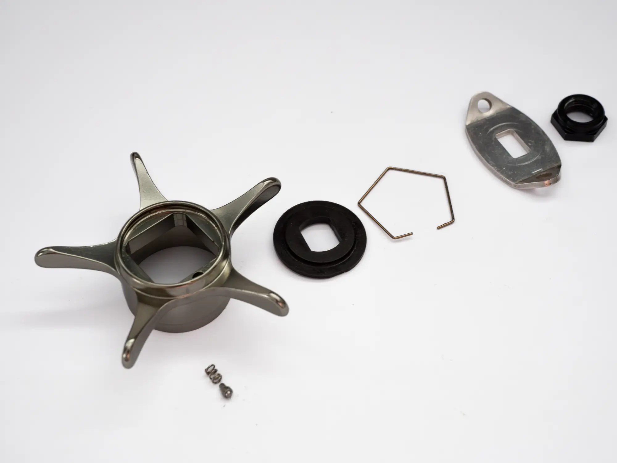 Étape 5 — Démontage – 05 CALAIS 201 A