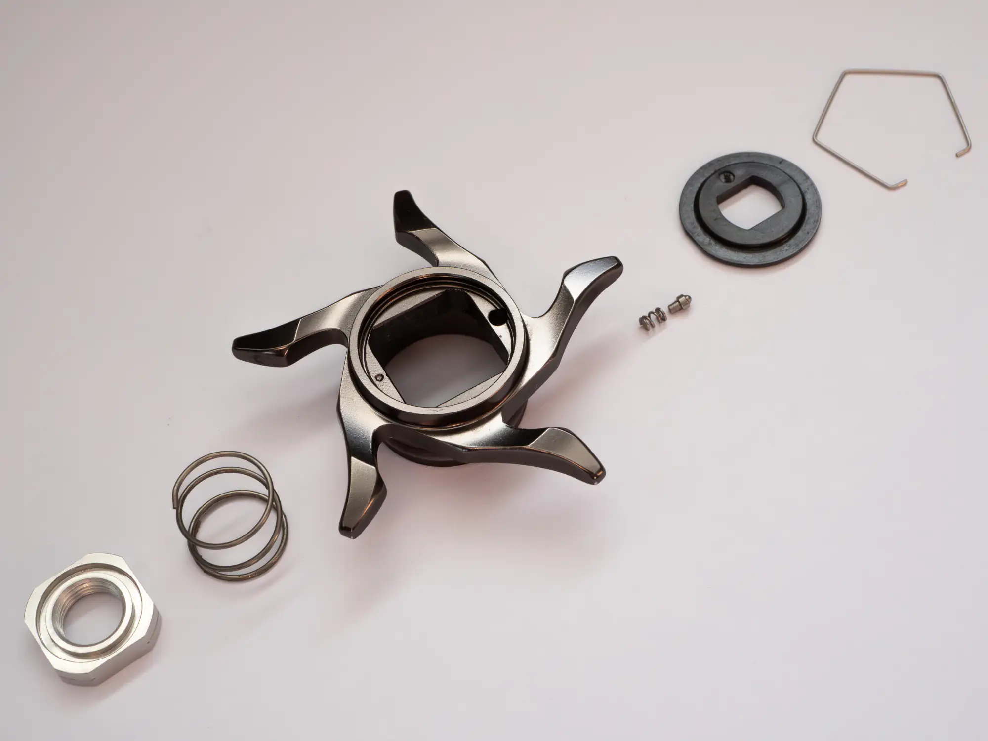 Étape 6 — Démontage – 17 CURADO K 201