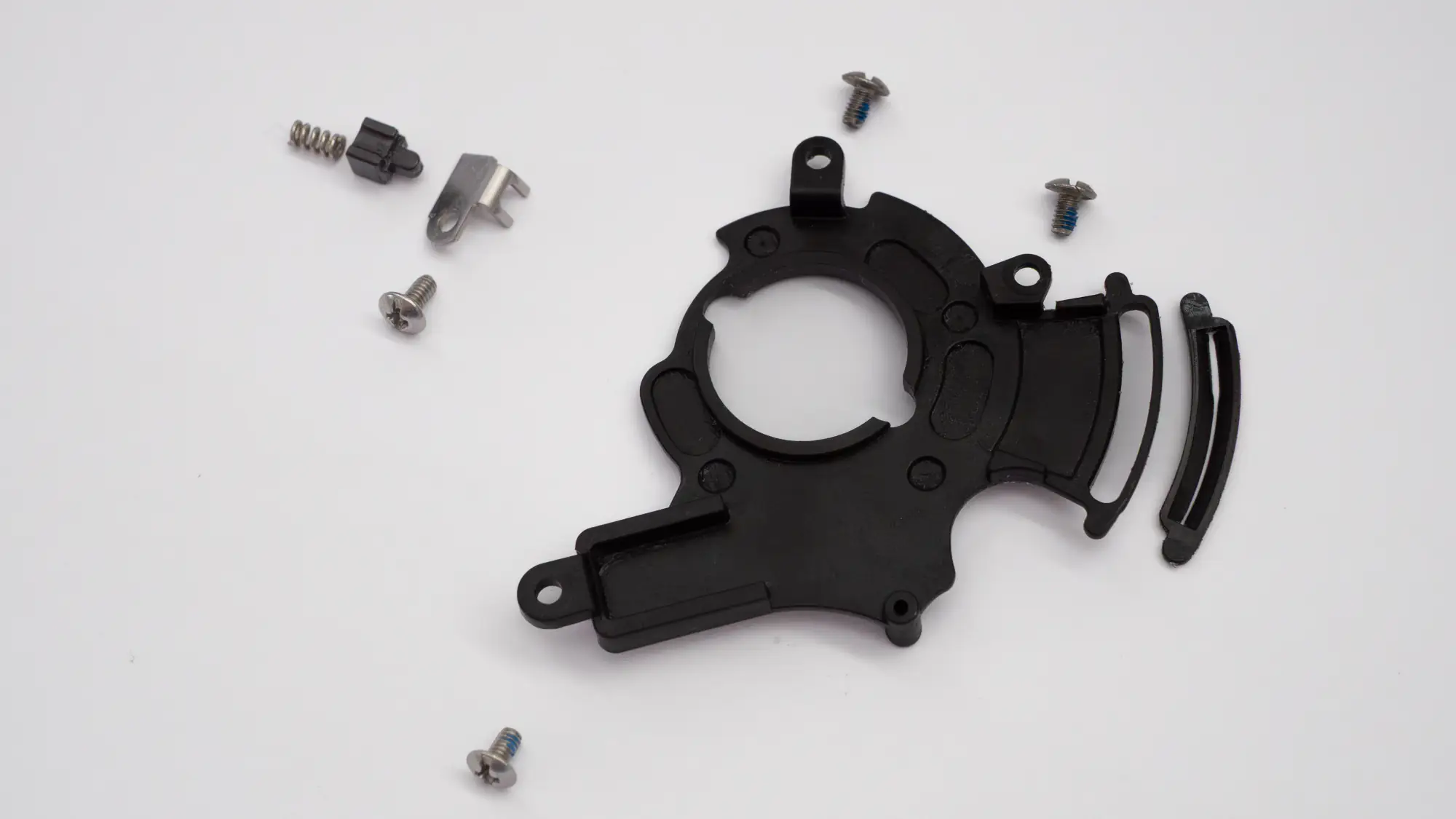 Étape 20 — Démontage – 16 TRANX 301 A