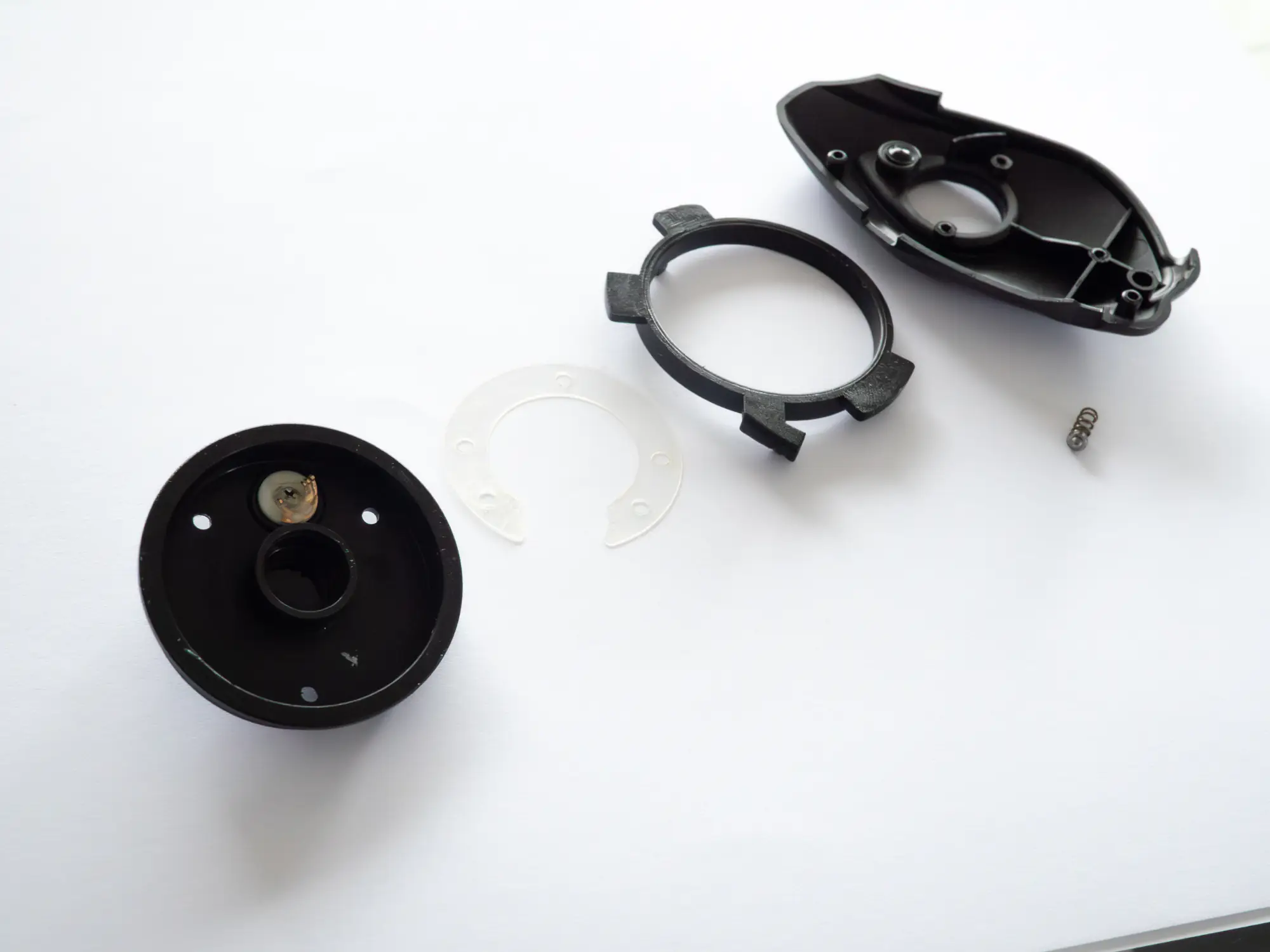 Étape 3 — Démontage – 13 EXSENCE DC L