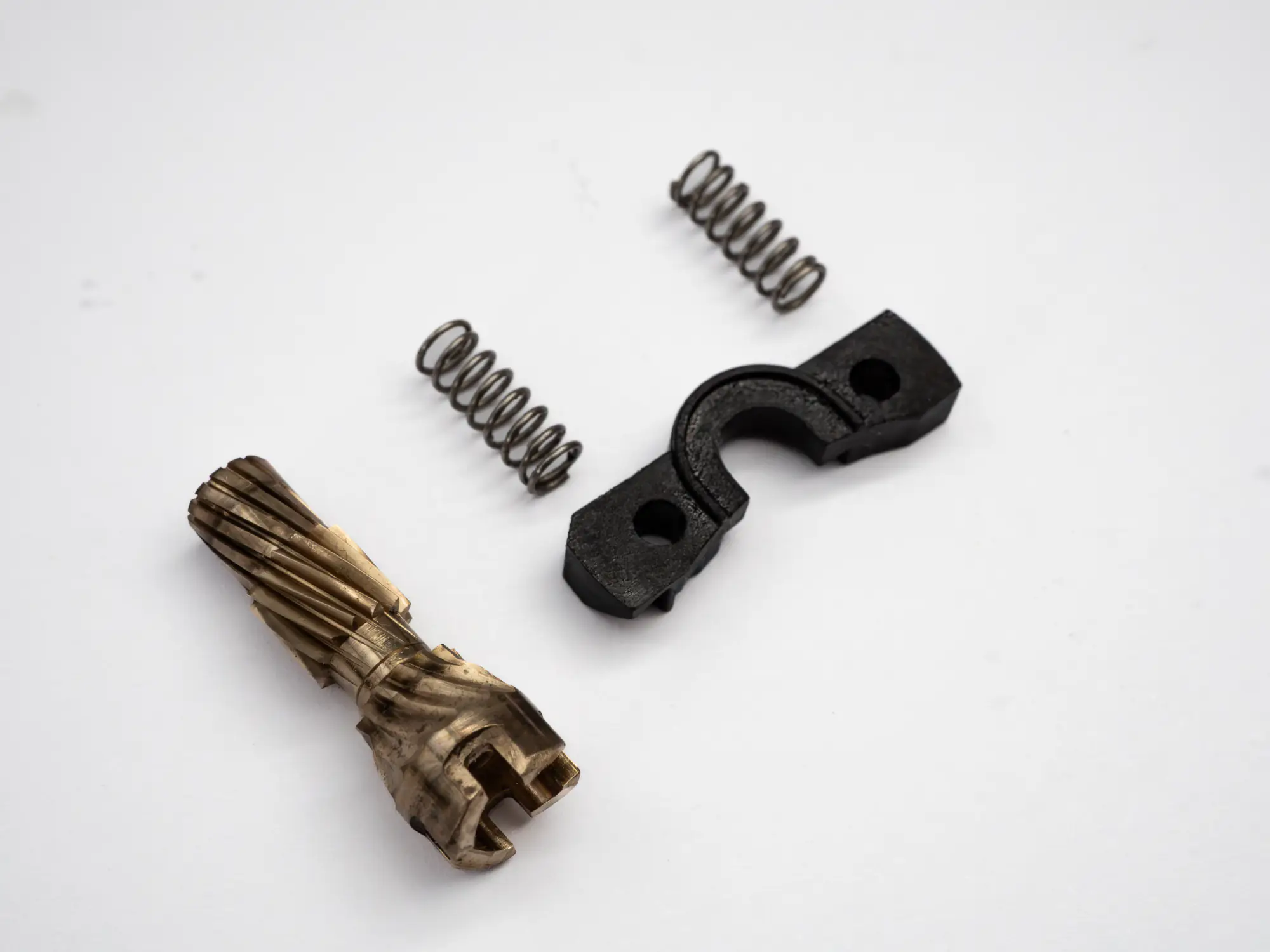 Étape 10 — Démontage – 17 SCORPION BFS XG L