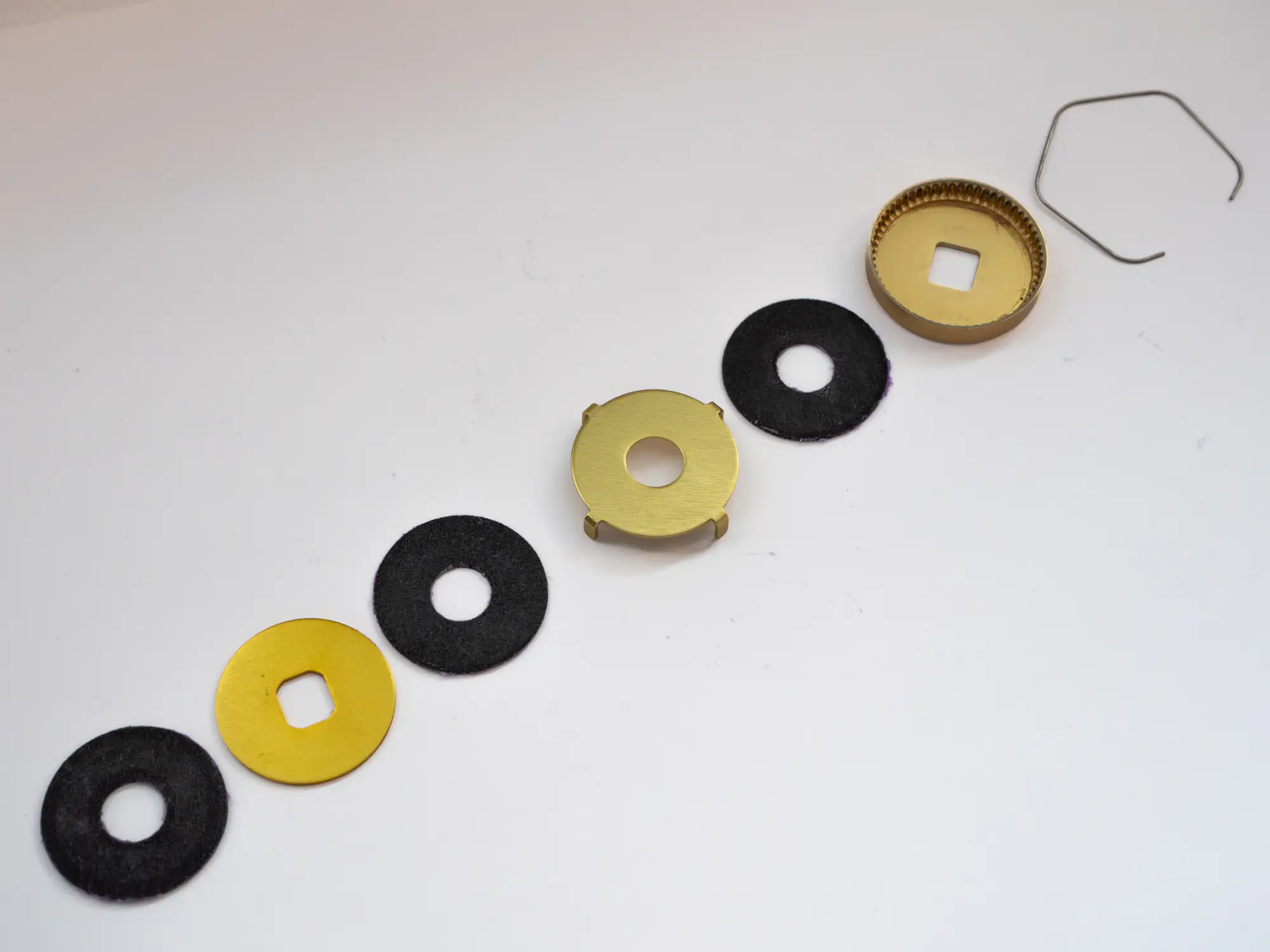 Étape 3 — Démontage – 06 SALTIGA GAME 3500