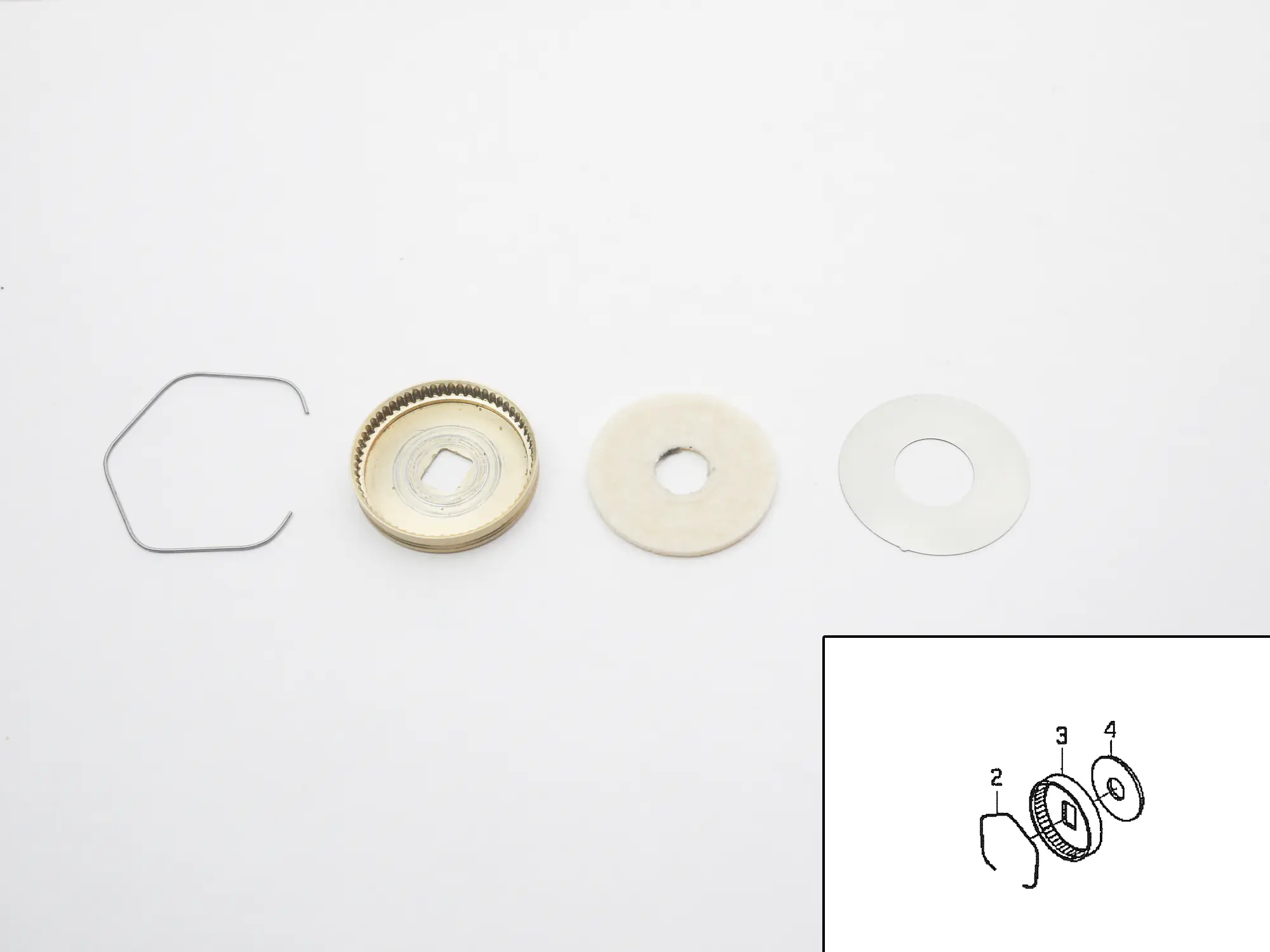 Étape 4 — Démontage – 12 LUVIAS 2506H