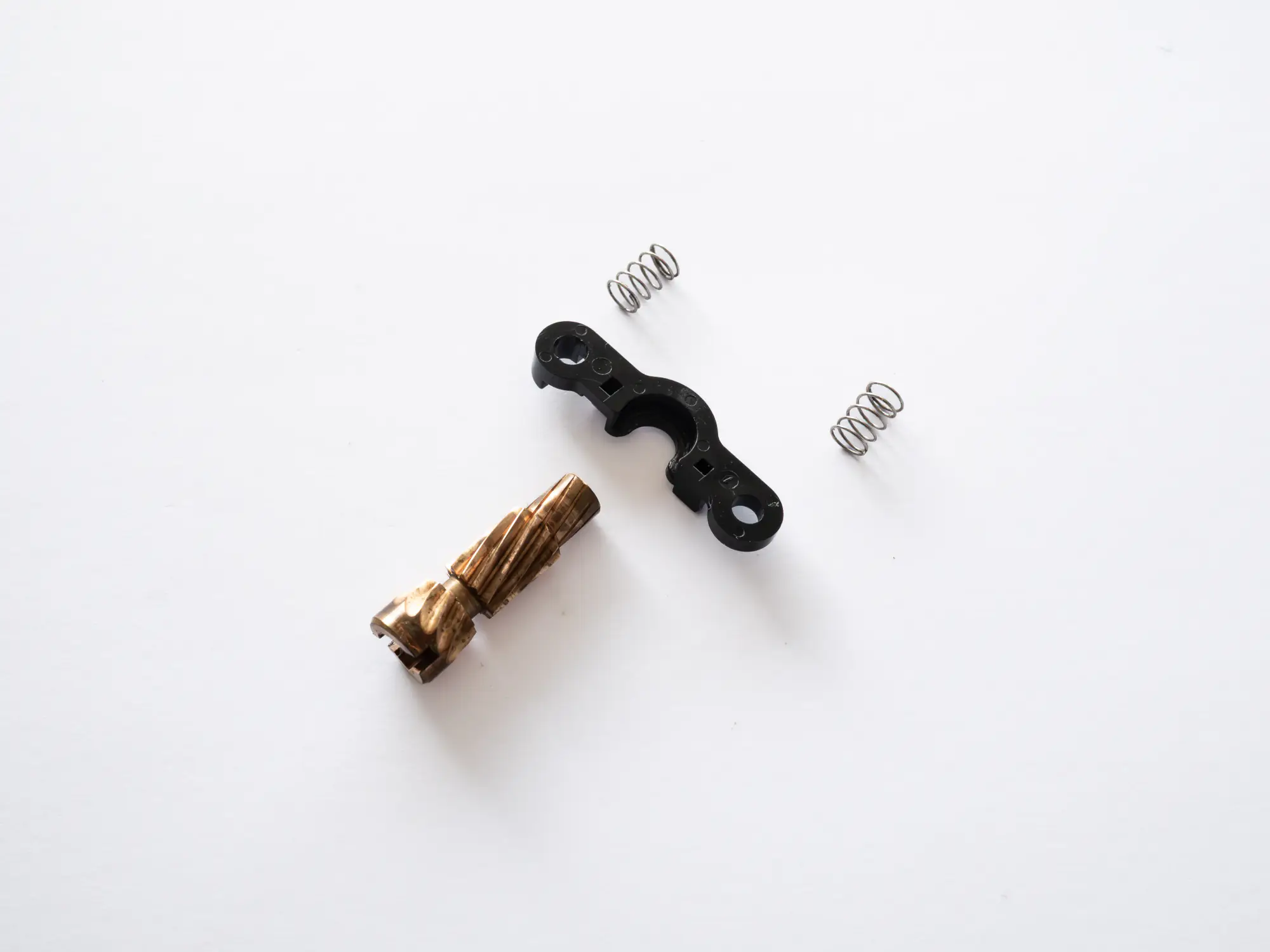 Étape 10 — Démontage – 06 STEEZ 103 HLA