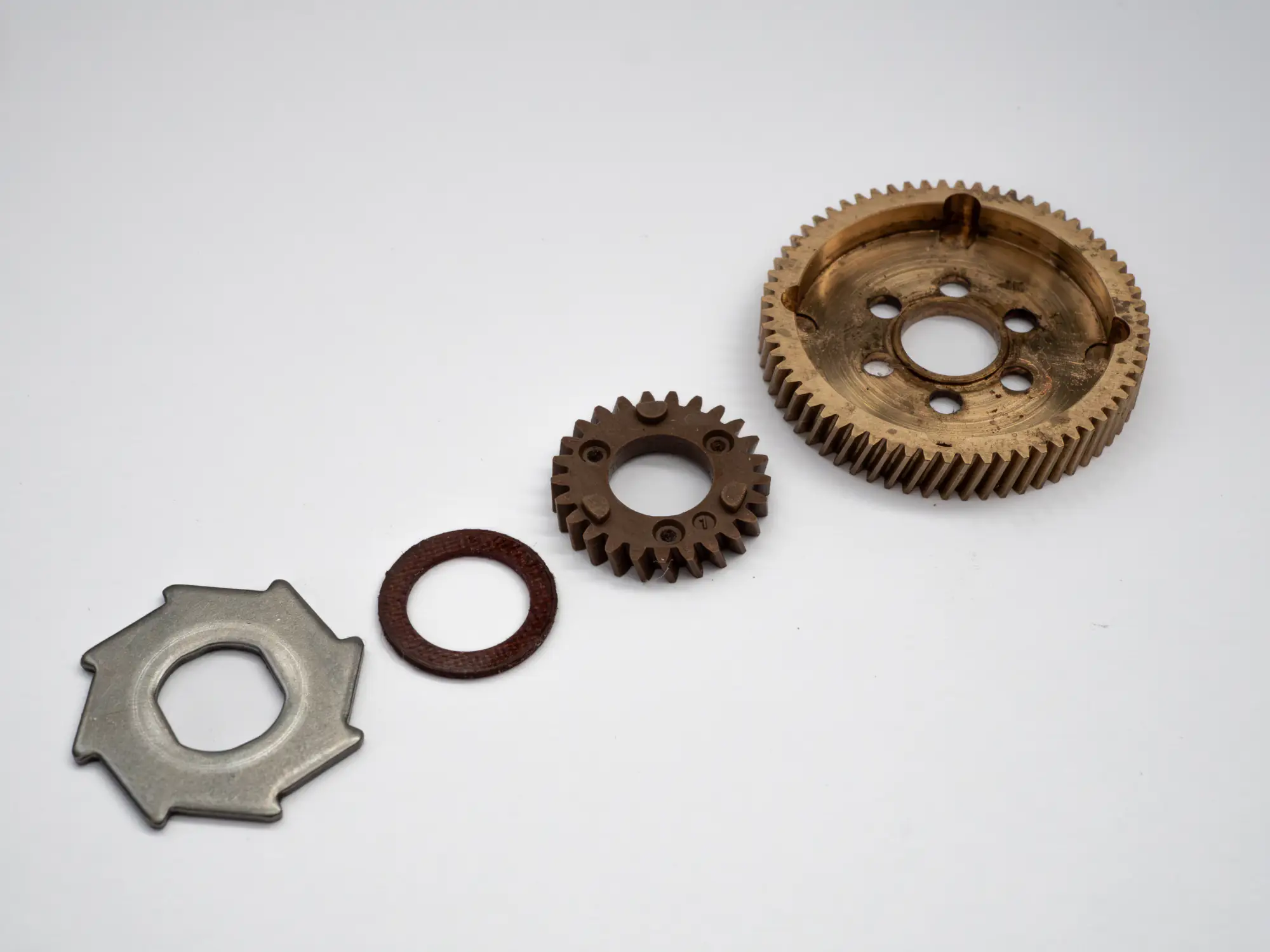 Étape 9 — Démontage – 15 ALPHAS SV 105 L