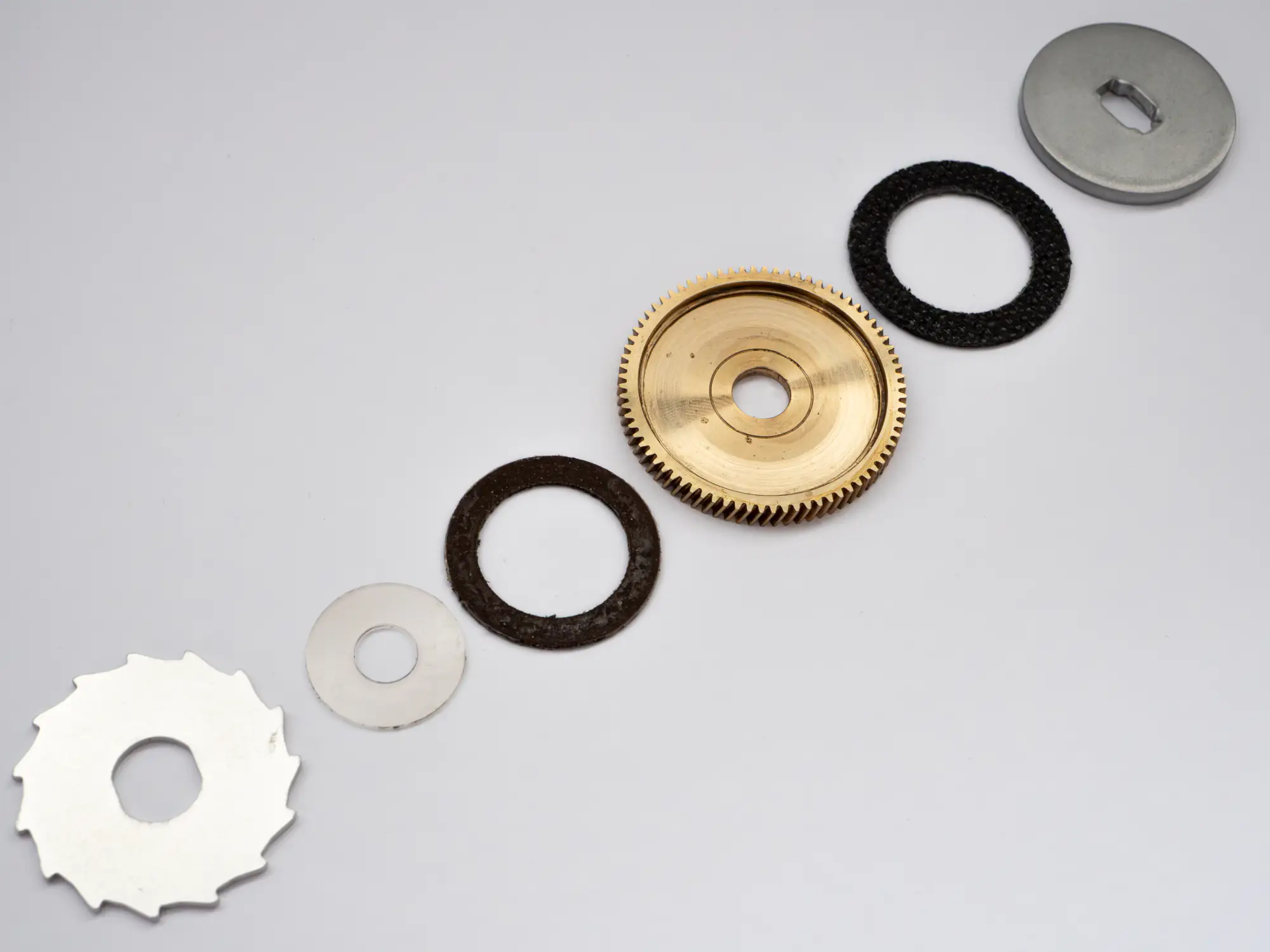 Étape 8 — Démontage – 14 TATULA HD 153 HL-TW