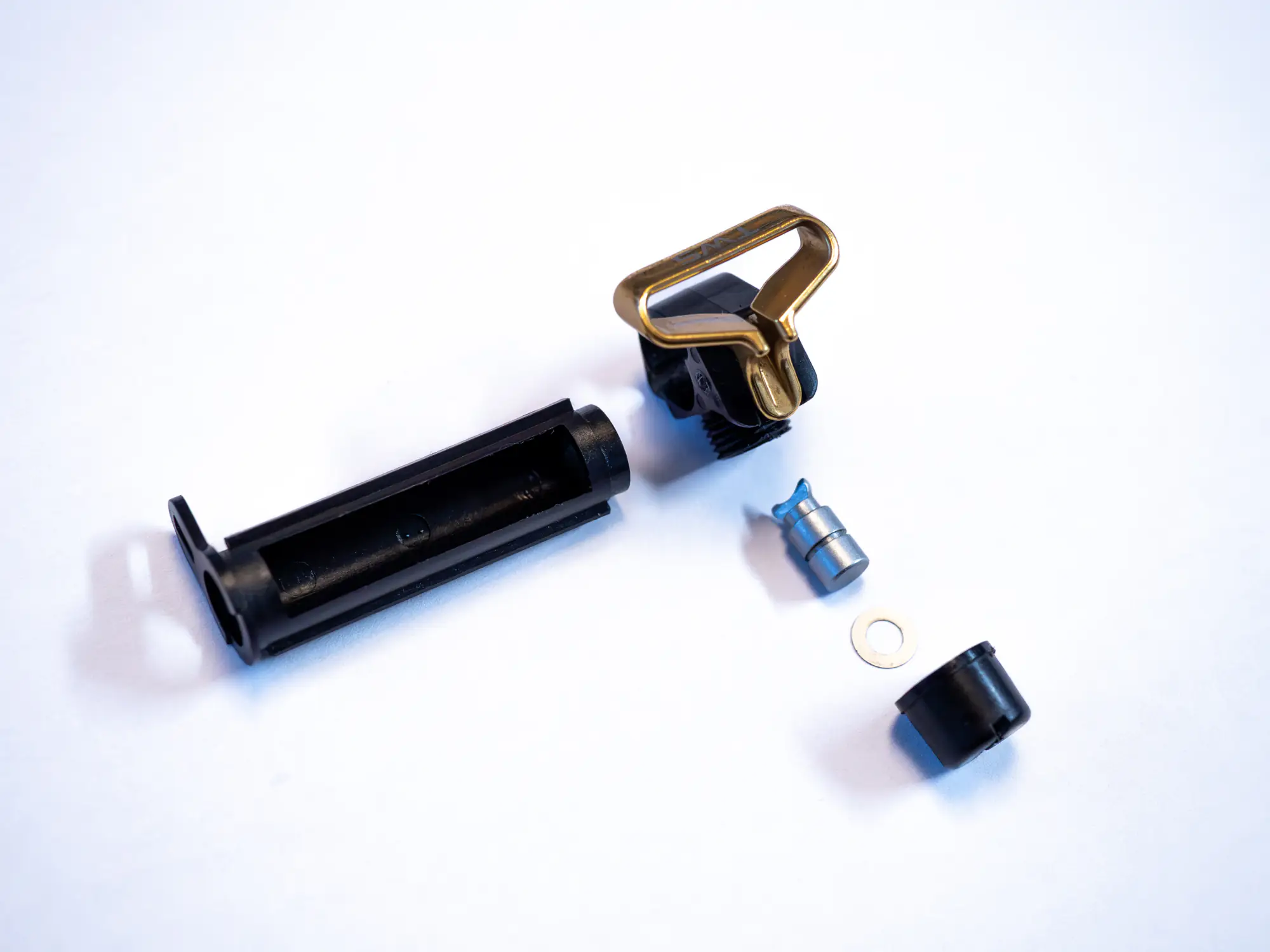 Étape 17 — Démontage – 16 ZILLION TW HLC 1514 SHL