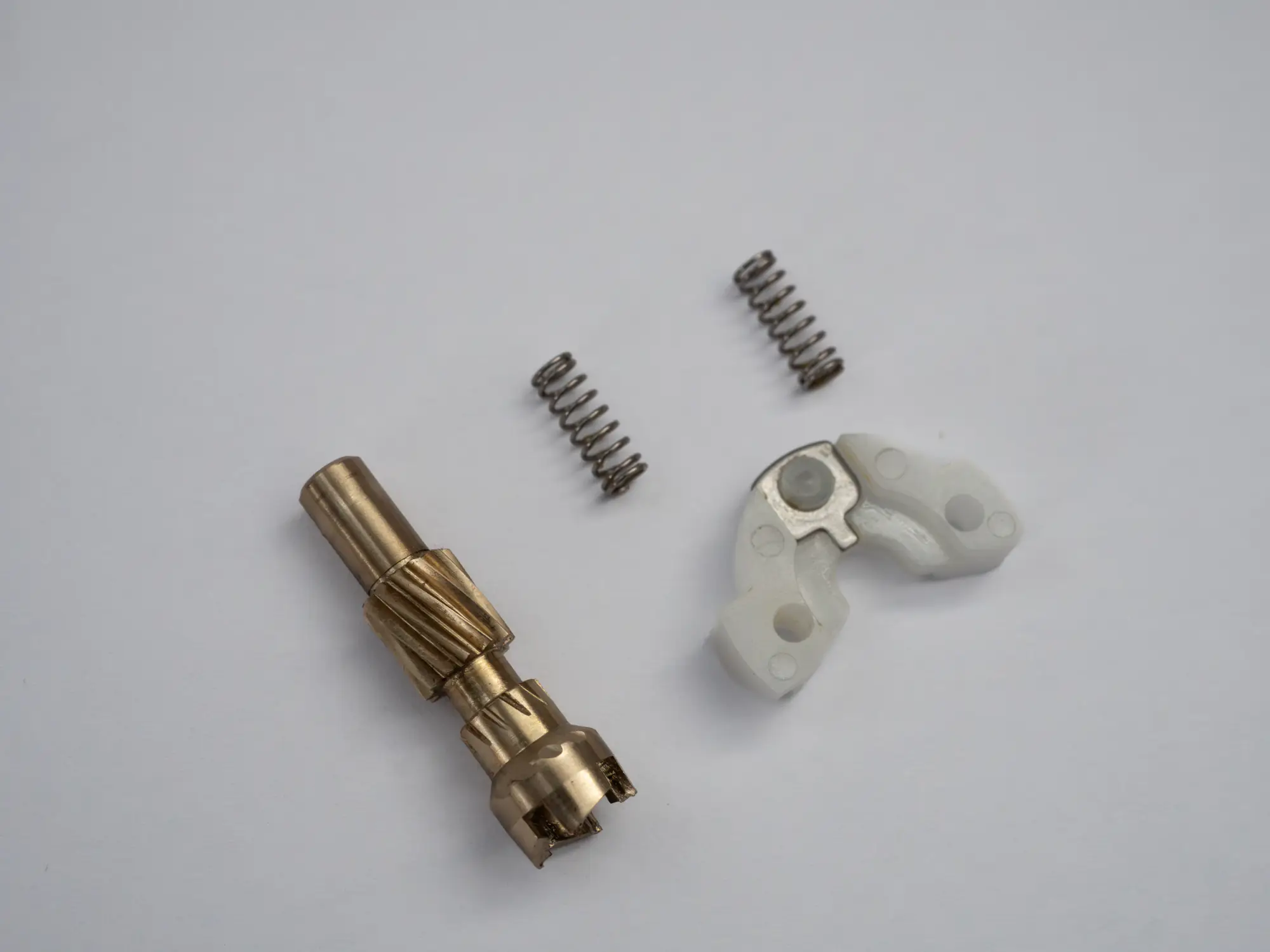 Étape 10 — Démontage – 18 DR-Z2020 XHL