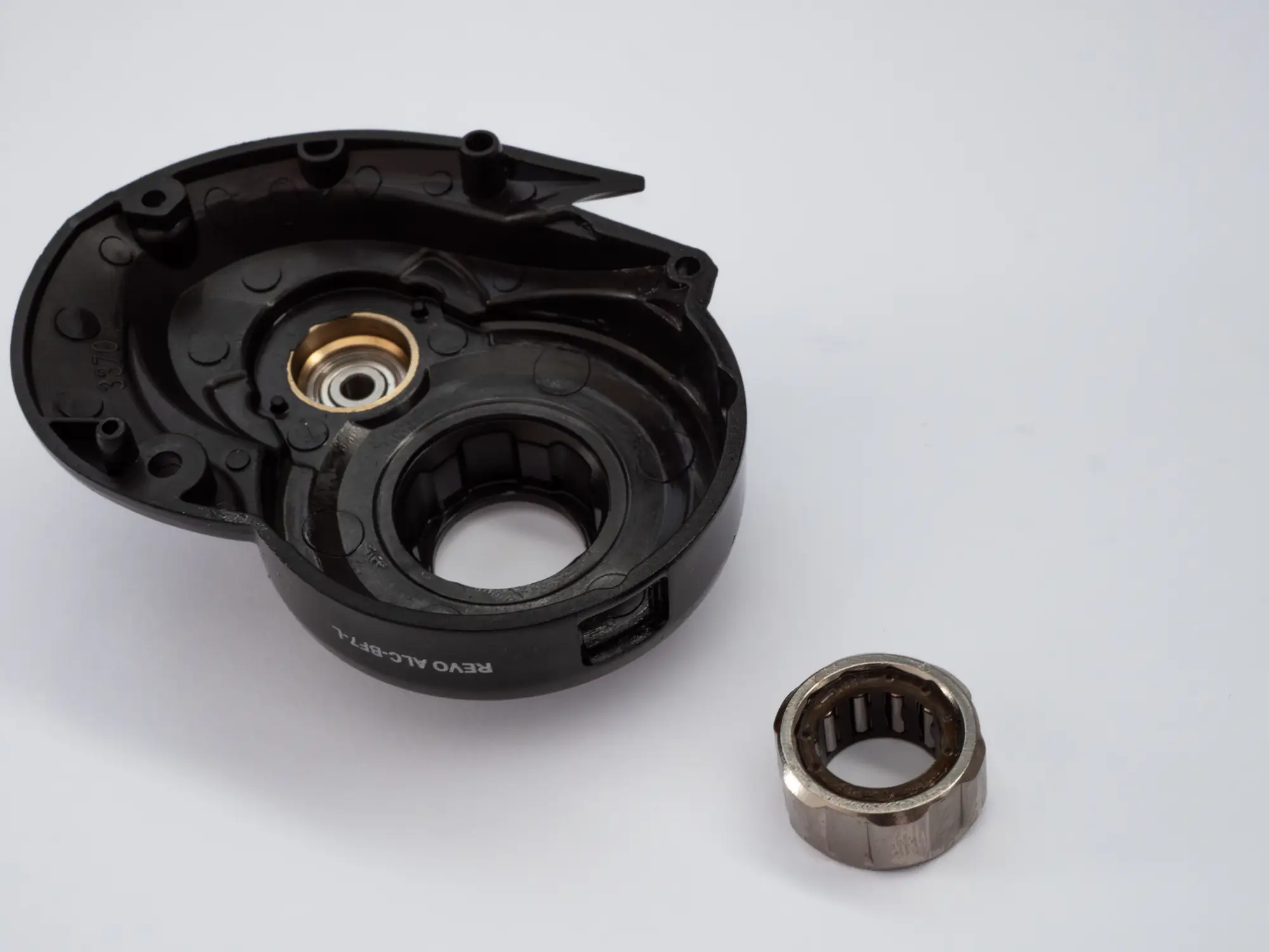 Étape 7 — Démontage – 16 REVO ALC BF7 L