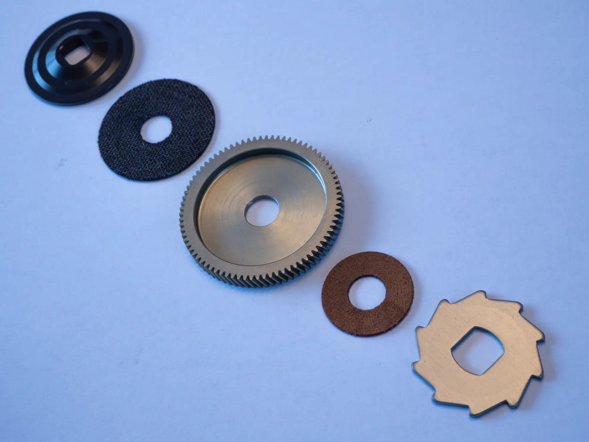 Étape 9 — Démontage – 16 MGXTREME 2