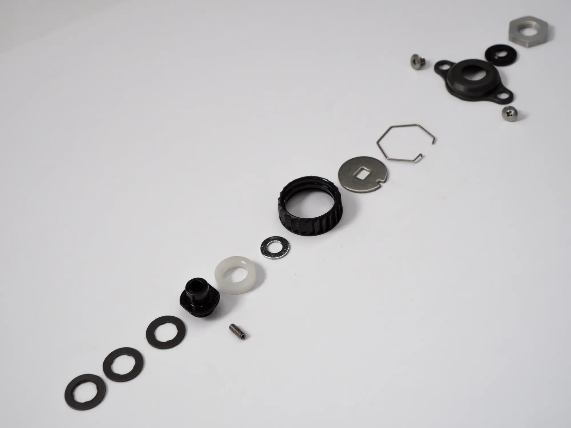 Étape 6 — Démontage – 16 STRADIC CI4+ FB 1000