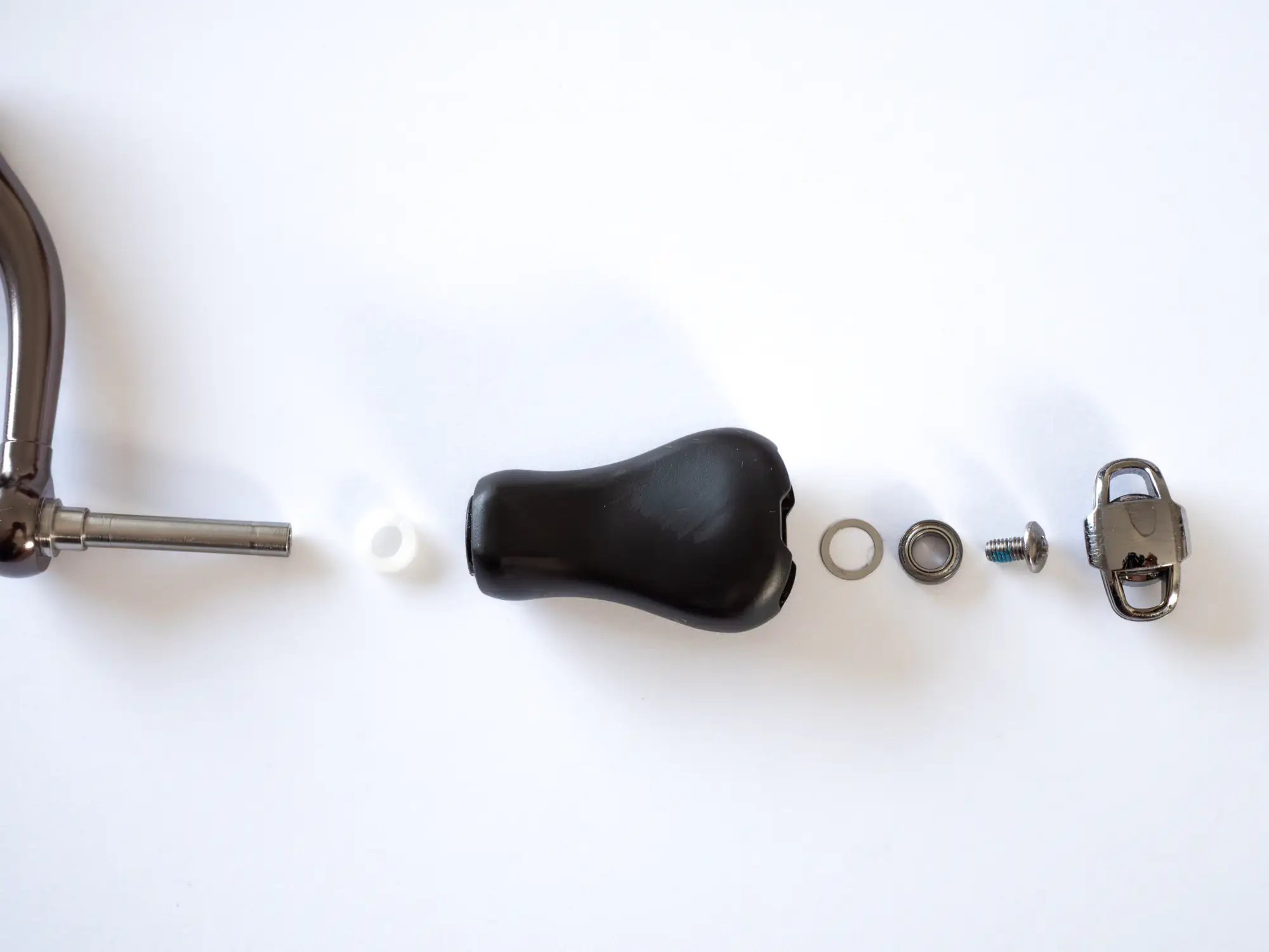 Étape 3 — Démontage – 16 STRADIC CI4+ FB 2500